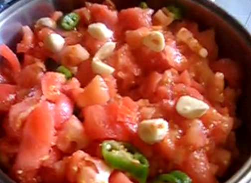 Healthy Hot Tomato Sauce Recipe Video