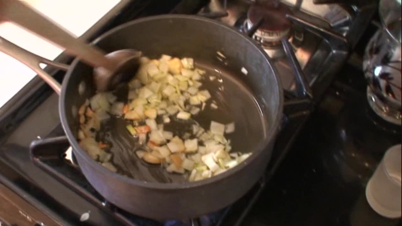 Tips To Make Hot Sausage Ragu Over Polenta Video
