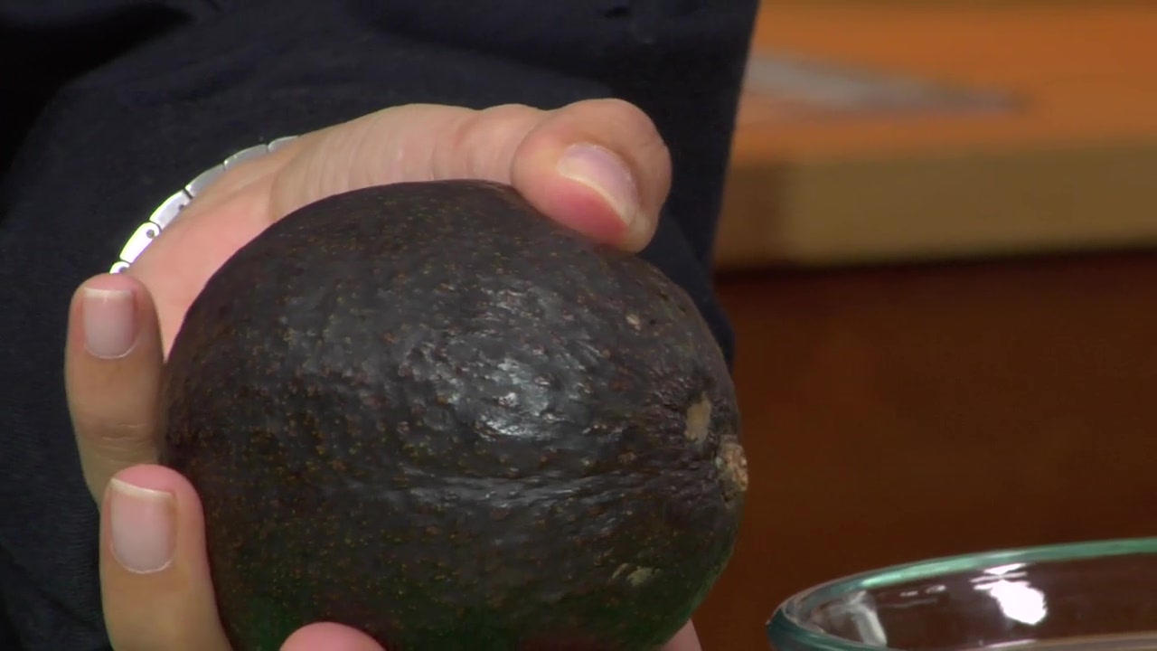 Tips To Cut An Avocado Video
