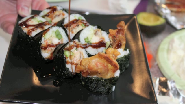 How To Make Spider Sushi Rolls Video