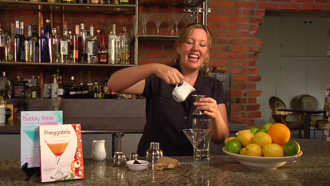 How To Make Apricot Gingerini Cocktail Video