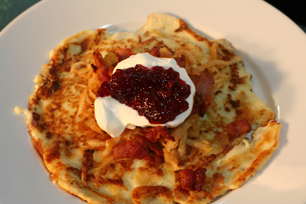 Chunky Apple Pancakes