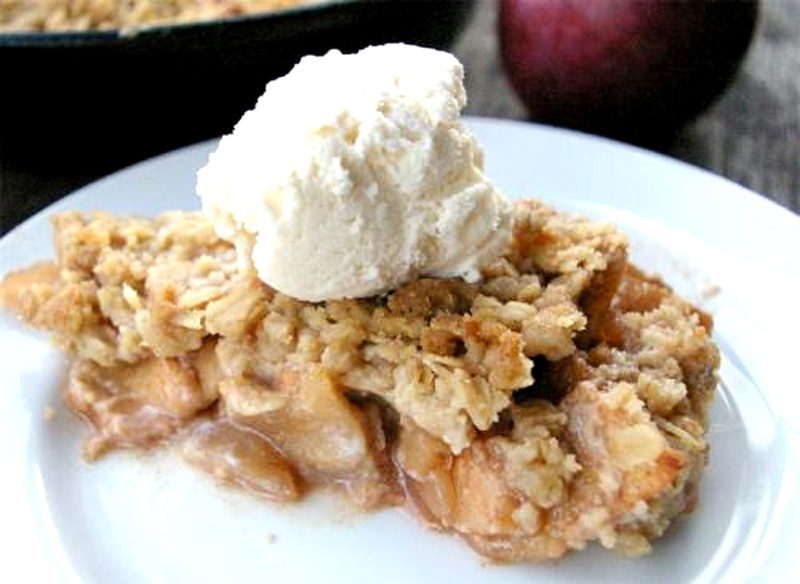 Apple And Jaggery Crisp