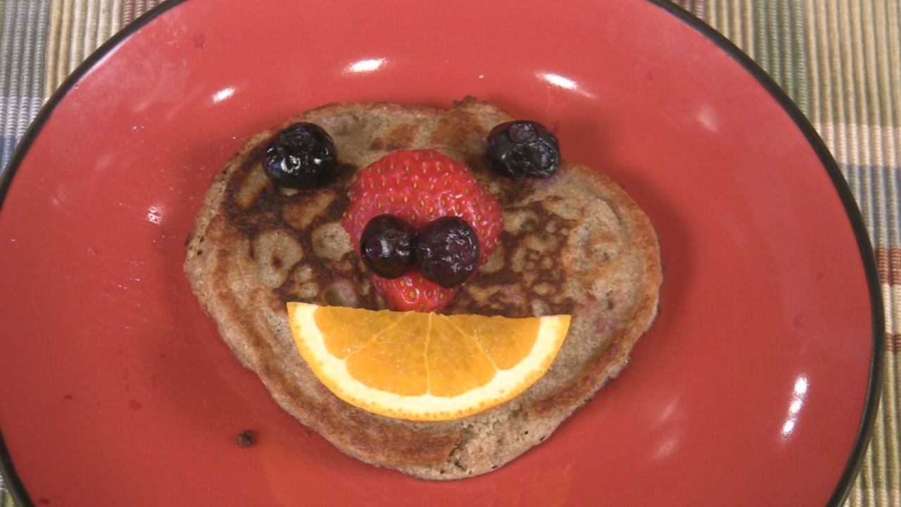 Buckwheat Fruity People Pancakes