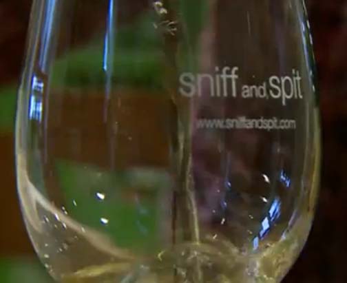 Distinguish Scotch, Irish And Bourbon Just With A Sniff Video