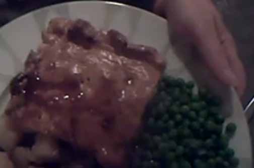English Meat And Potato Pie Part 3 - Assembling