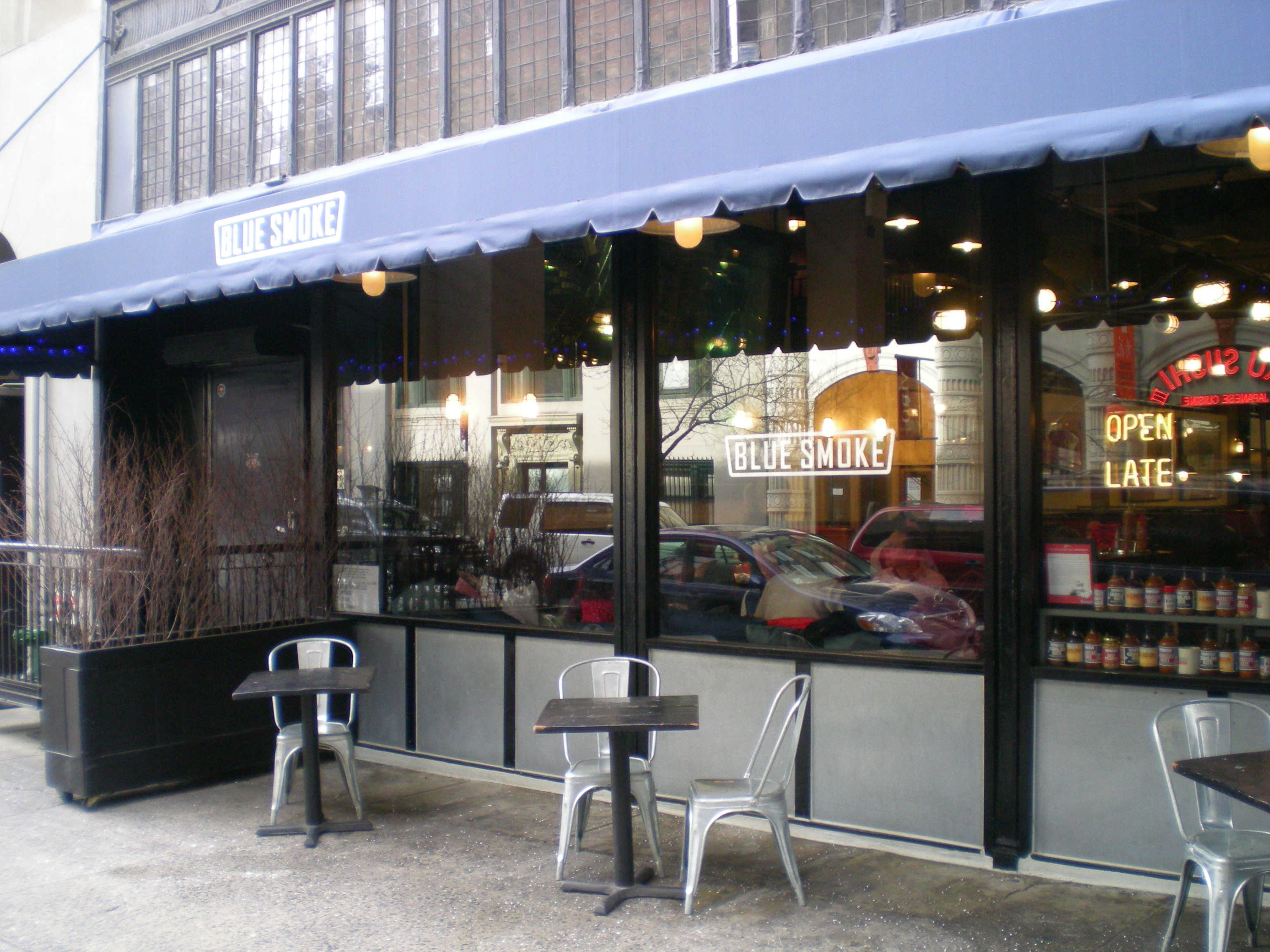 DMANBURGER "Blue Smoke"
