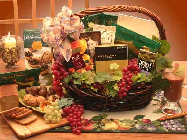 How To Create Personalized Hanukkah Food Gifts With Kosher Gourmet Baskets