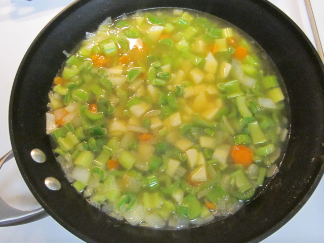 Tips To Prepare Low Fat Celery Soup
