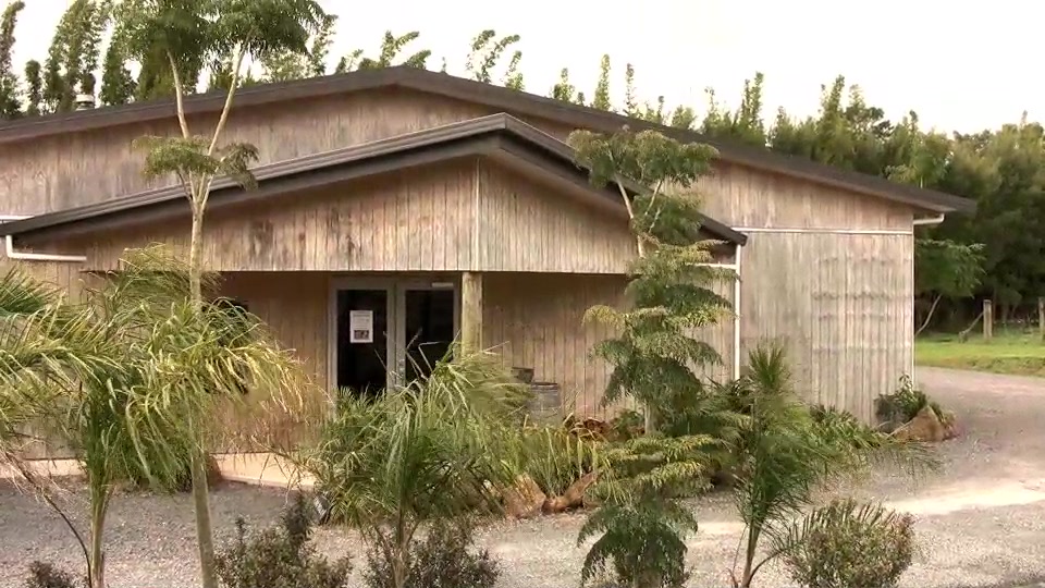 Akeake Vineyard Restaurant Review Video