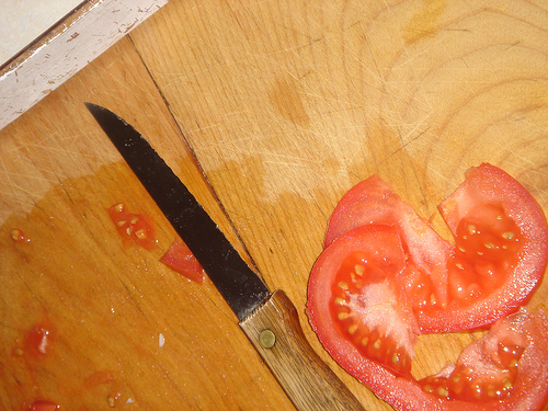 How to Identify Tomato Allergy Symptoms