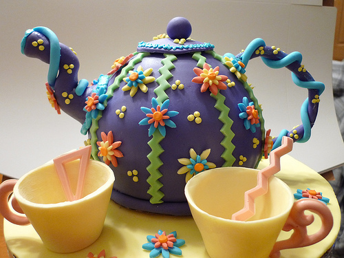 The Coolest Cake Decorating Ideas & Tips
