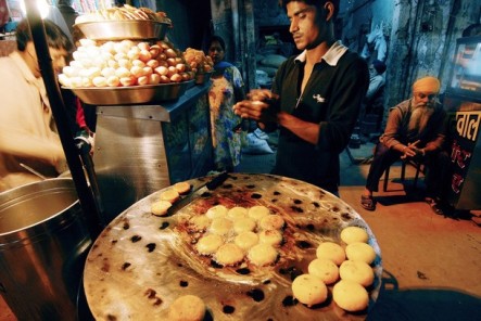 Where to Buy Vegetarian Food When In Delhi