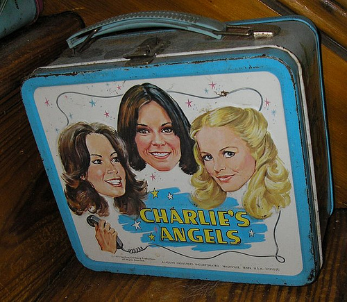 How To Buy Vintage Lunch Boxes          