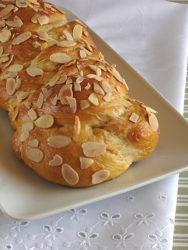 Best 5 Common Jewish Foods Included In A  Hanukkah Menu