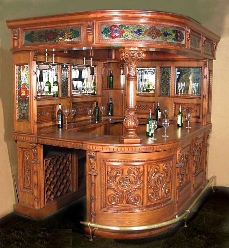 How Home Bars Are Back In Vogue