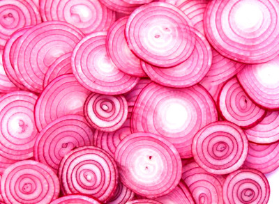 How to Use Onions for Beauty Care