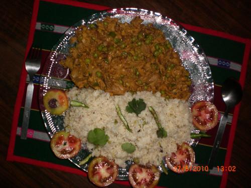 How To Eat Rice?