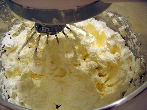 Walnut Butter Frosting