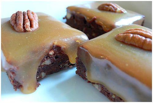 Chewy Butterscotch Brownies 