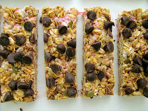 Chocolate Chip Scotch Bars