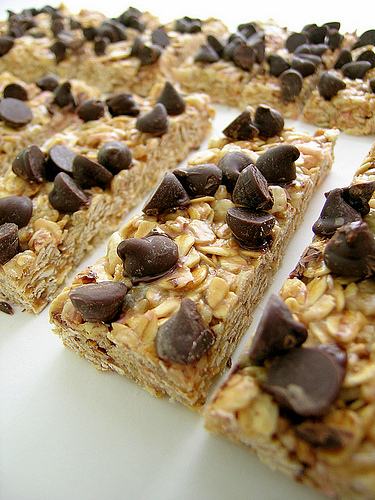 Chocolate Chip Chewy Bars