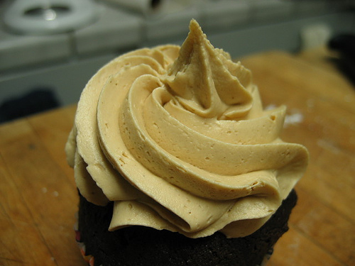 Chocolate Peanut Cupcakes