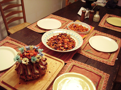 Apple Cinnamon Glazed Ham