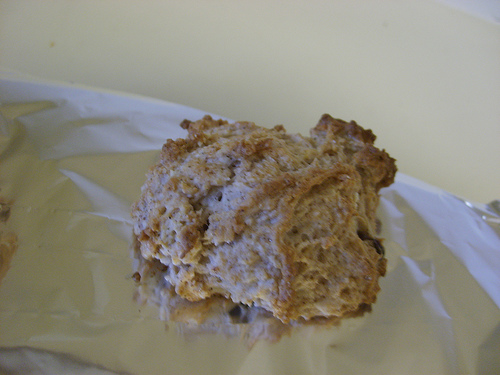 Cinnamon-raisin Tea