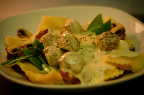 Mushrooms With Cheese Sauce
