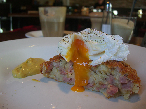 Eggs Poached In Cornmeal Mush