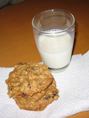 Raisin Oatmeal Crispies