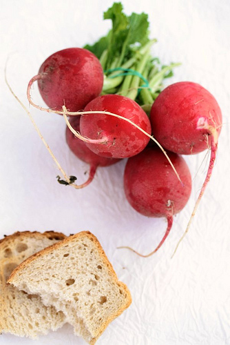 Simple Herbed Bread Crumbs