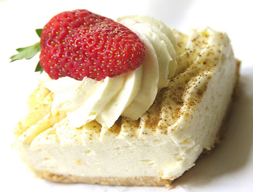 Strawberry Topped Cheesecake Cups 