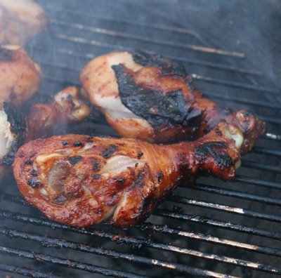 How do I cook chicken legs on the grill