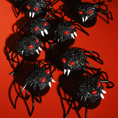 Top 5 Halloween Cupcake Decorating Ideas - The Spooky Cupcake Collection
