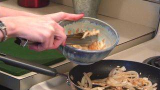 Tips To Caramelize Onions Video