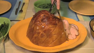 Tips To Make A Traditional Baked Easter Ham Video
