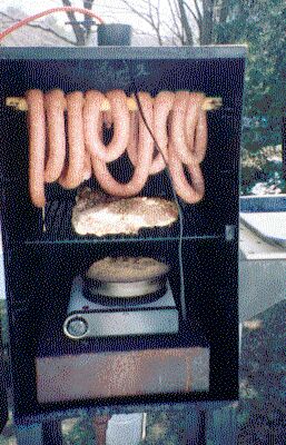 How to smoke sausage?  Meat n Smoke linked in a single case!