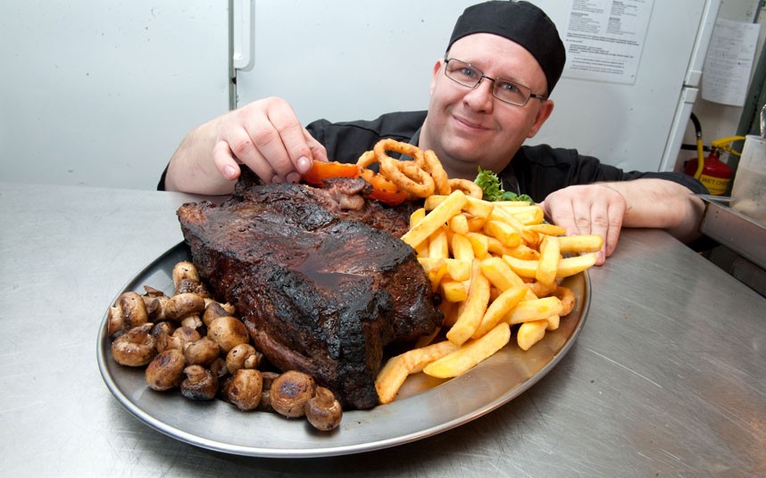 UKs 150-Ounce Steak Challenge Remains Unaccomplished