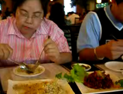 Tour Of Duck King In Galaxy Mall Video