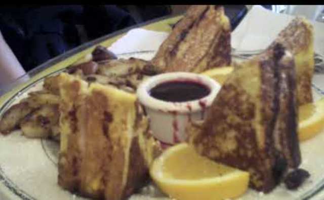 Mama's Restaurant Review In San Francisco  Video