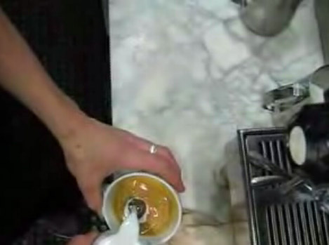 How To Pour A Double Rosetta Video